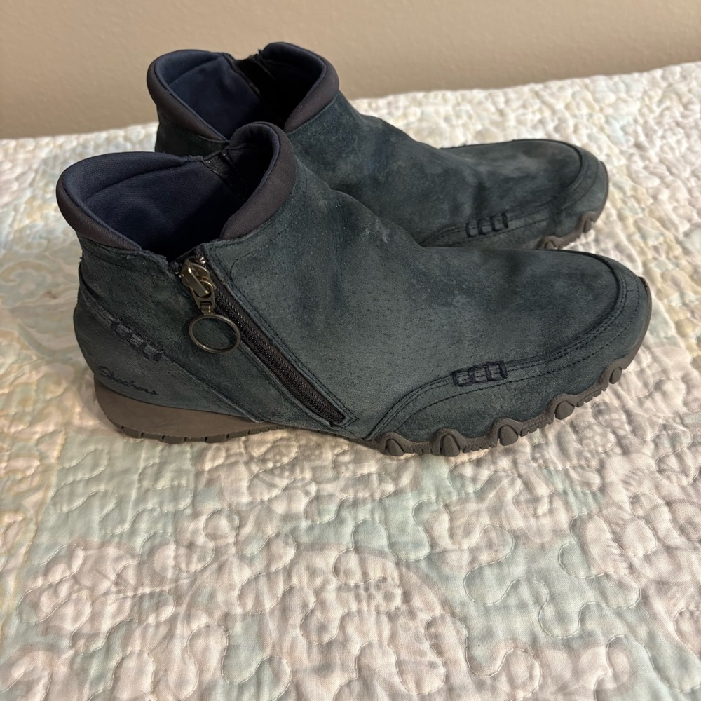 Skechers Navy Side Zipper Suede Leather Ankle Booties